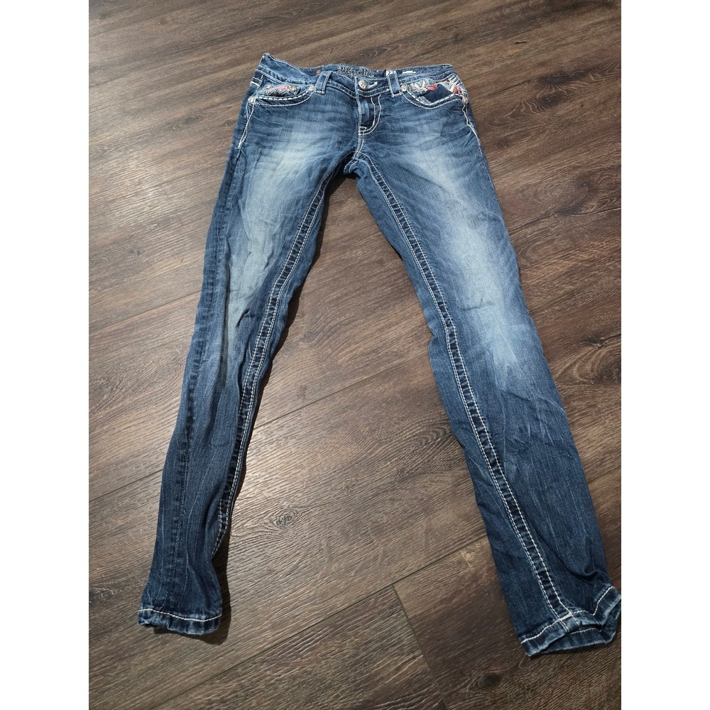 Miss Me Signature Ankle Skinny Jeans 27 Medium Wash Embroidered Sequin Pockets